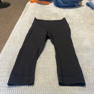 Lululemon In Movement Crop size 6